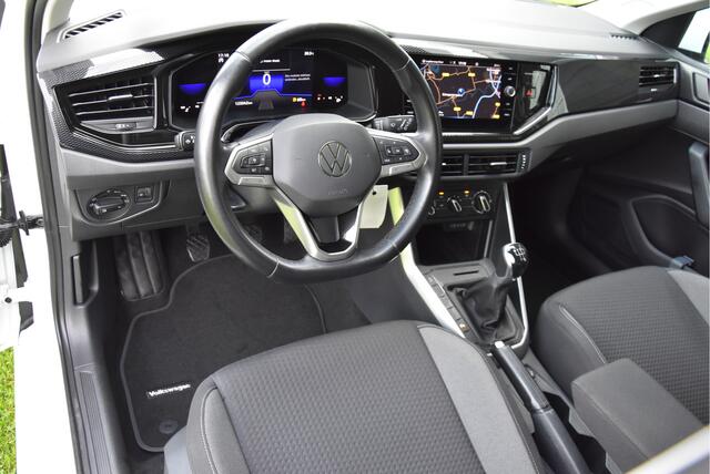 Volkswagen POLO 1.0 TSI Life IQ-Drive Navi PDC Carplay NAP 1e eigenaar