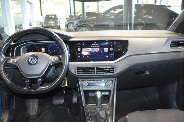 Volkswagen POLO 1.0 TSI R-LINE navi pano camera pdc trekhaak !!
