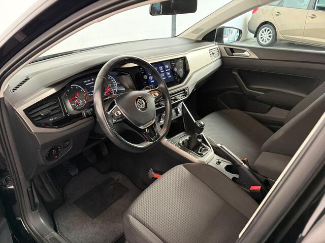 Volkswagen POLO 1.0 TSI Comfortline PDC. CarPlay. 17'' LM!
