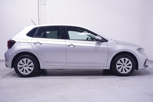 Volkswagen POLO 1.0 TSI Life Navi Stoelverwarming Apple Carplay PDC v+a