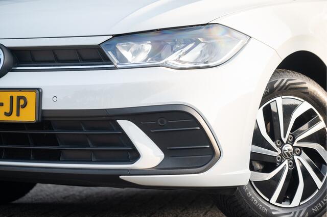 Volkswagen POLO 1.0 TSI Life | Navi by App | Cruise | Airco | PDC V+A | 4 Season