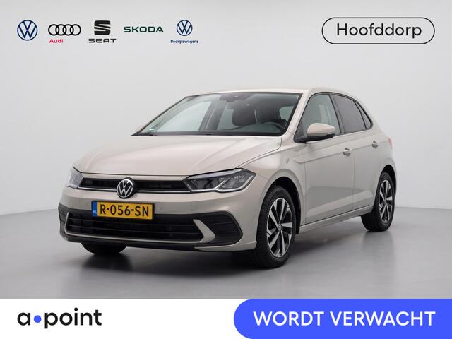 Volkswagen POLO 1.0 TSI Life 95 pk | Navigatie via App | Parkeersensoren | Achteruitrijcamera | Adaptieve cruise control | Stoelverwarming | Lane assist | LED |