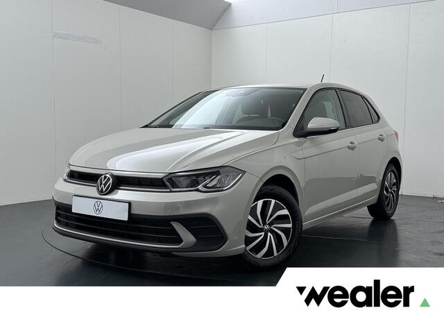 Volkswagen POLO 1.0 TSI Life | 95 PK | Adaptive Cruise Control | Achteruitrijcamera | LED verlichting | Travel Assist | Digital Cockpit | Apple Carplay / Android Auto |
