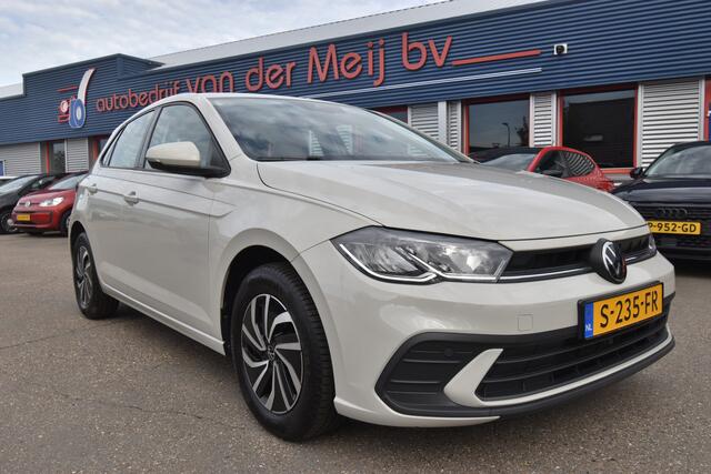 Volkswagen POLO 1.0 TSI Life , VIRTUAL COCKPIT , NAV I , CR CONTR , LED KOPL , LMV15 ,
