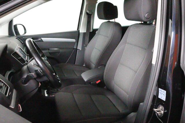 Volkswagen SHARAN 1.4 TSI Comfortline 7-persoons Navigatie, Climate Control, Parkeersensoren, Automaat, App Connect, Bluetooth, stoelverwarming, DSG
