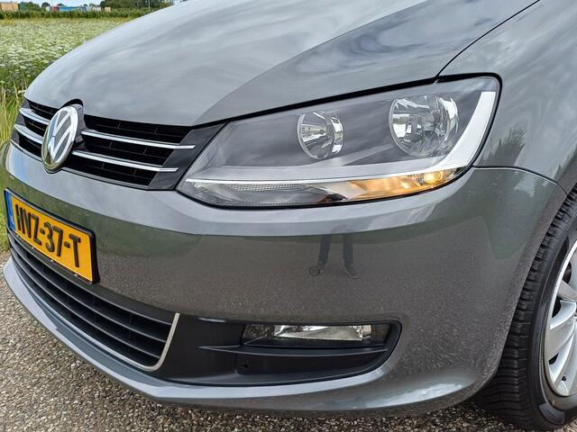 Volkswagen SHARAN 1.4 TSI Exclusive 7-Pers. /Clima V+A/Navi/Stoelverw./Parkh. V+A/