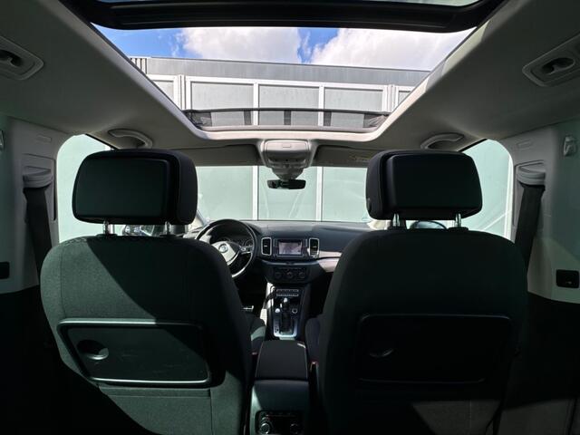 Volkswagen SHARAN 1.4 TSI DSG Highline 7p | Pano | Elk trekhaak | Dynaudio