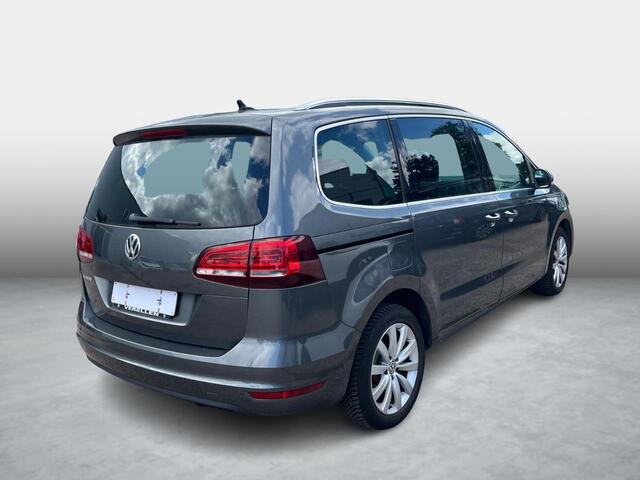 Volkswagen SHARAN 1.4 TSI Highline, 7-Persoons, Trekhaak, Lederen bekleding, Navigatie,