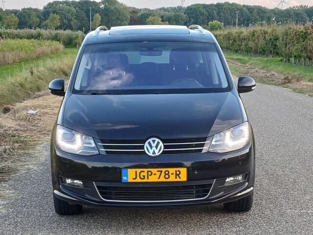 Volkswagen SHARAN 2.0 Highline 7-Pers. /Pano/Trekh./Cruise/Elect. schuifd.+ Klep/