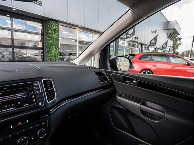 Volkswagen SHARAN 1.4 TSI 150PK DSG Highline | Leder | Memory | ACC | 7-Zits