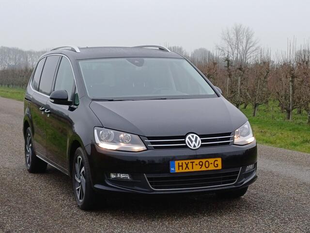 Volkswagen SHARAN 1.4 TSI Exclusive JOIN 5-Pers. /Clima/Cruise/Camera/Trekh./Navi/17"/