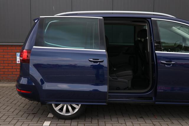Volkswagen SHARAN 1.4 TSI Exclusive Series 7 zits | Kinderzit | leer | seperate airco |