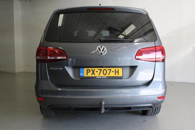 Volkswagen SHARAN 2.0 TDI Exclusive Series 7P | STOEL-VERW | ACC | WEGKL-TRHAAK | CAMERA | 17'LMV | CARPLAY | PDC | LED |