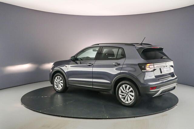 Volkswagen T-Cross Life 1.0 TSI 110pk DSG Automaat Adaptive cruise control, Achteruitrijcamera, Stoelverwarming, Airco, App connect, DAB, Radio, Parkeersensoren