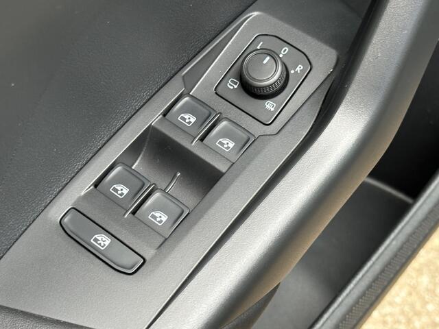 Volkswagen T-Cross 1.0 TSI 116pk DSG Life | Camera | Adapt. Cruise | Carplay | Rijklaar incl. garantie