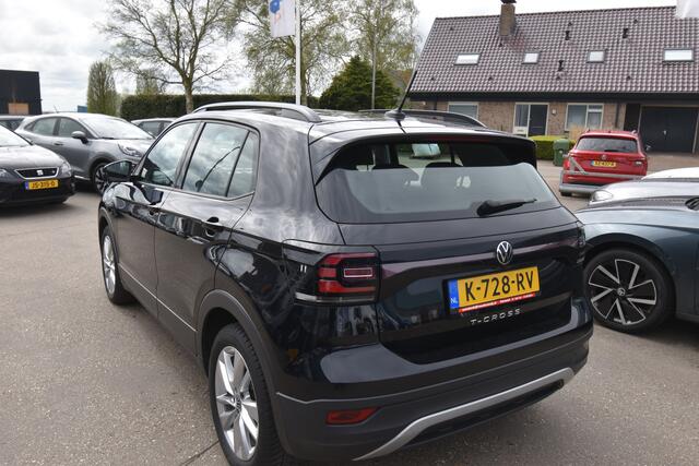 Volkswagen T-Cross 1.0 TSI Life , A UITRIJ CAM , NAVI , CR CONTROL , LMV17 , AIRCO ,