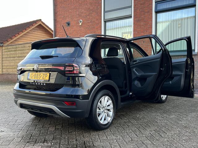 Volkswagen T-Cross 1.0 TSI Life | AUTOMAAT | NAVIGATIE | STOELVERWARMING |