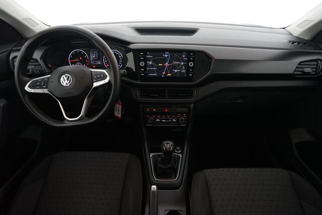 Volkswagen T-Cross 1.0 TSI Life | Trekhaak | Navi | Clima | 18 Inch
