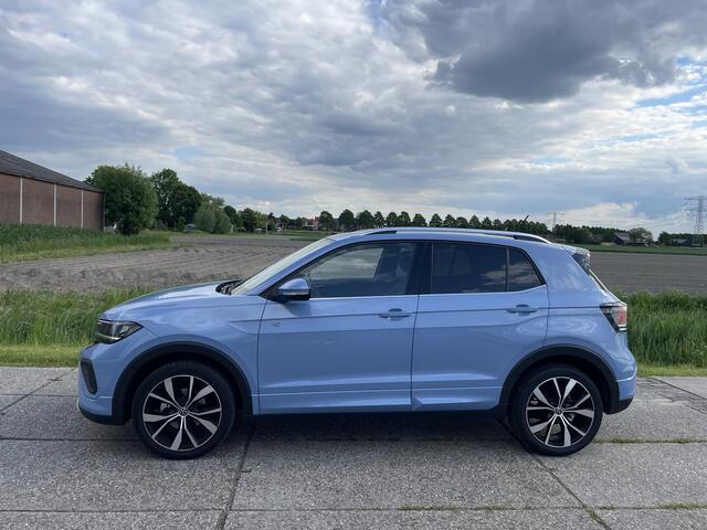 Volkswagen T-Cross 1.0 TSI R-Line, Virtual Cockpit, Stoelverwarming, Camera, enz,enz
