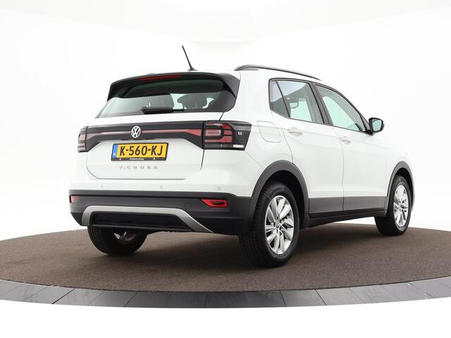 Volkswagen T-Cross 1.0 Tsi 95pk Life Business · Apple/Android Car Play · Navi · P-Sensoren · DAB · ACC · 16'' Inch ·