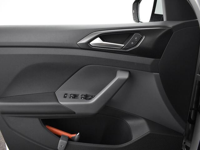 Volkswagen T-Cross 1.0 Tsi 95pk Life Business · Apple/Android Car Play · Navi · P-Sensoren · DAB · ACC · 16'' Inch ·