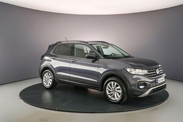 Volkswagen T-Cross Life 1st 1.0 TSI 110pk DSG Automaat Achteruitrijcamera, Navigatie, Stoelverwarming, Parkeersensoren, App connect, DAB, Radio, LED dagrijverlichting