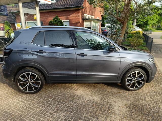 Volkswagen T-Cross 1.0 TSI Style Automaat /Originele afneembare trekhaak / Camera/ Nieuwstaat!!