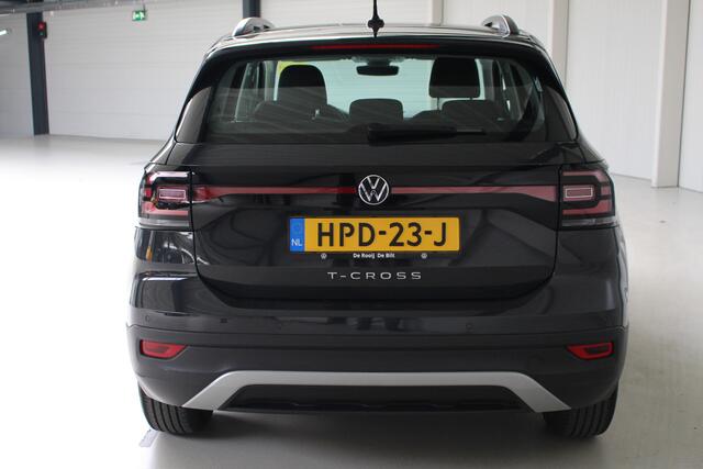 Volkswagen T-Cross 1.0 TSI Life Automatische Airco | Dodehoeksensoren | Stoelverwarming |