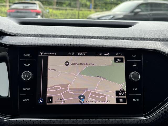Volkswagen T-Cross 1.5 TSI Style Business R-line Camera | ACC | Navi | Apple CarPlay