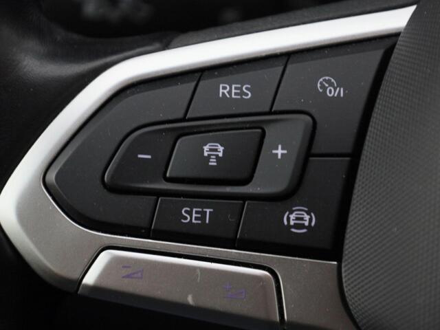 Volkswagen T-Cross 1.0TSI/95PK Life Executive · Navigatie · Airco · App connect