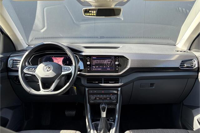 Volkswagen T-Cross 1.0 TSI Style - Virtual Cockpit - ACC - Navi - Stoelverwarming - Trekhaak - LED - Camera - Rijklaar