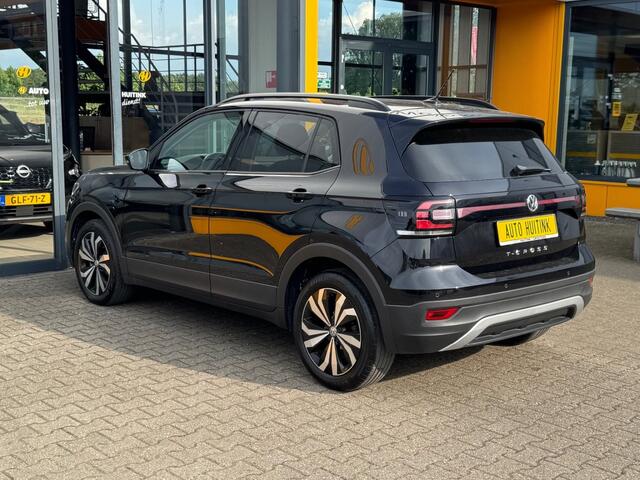 Volkswagen T-Cross 1.0 TSI Style - BLIS - App connect - climate control