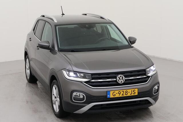 Volkswagen T-Cross 1.0 TSI Style / Digitaal dashboard / Navigatie / Camera / Climate controle / Parkeersensoren V+A /