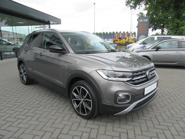 Volkswagen T-Cross 1.0 TSI Style Business DSG, Carplay, Camera, Blind Spot