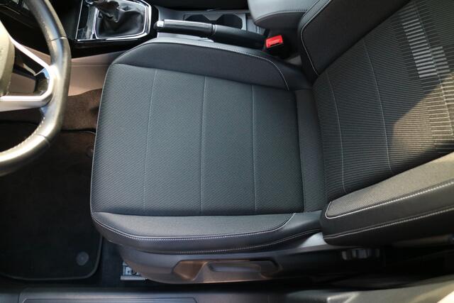 Volkswagen T-Cross 1.0 TSI Life | DSG automaat! | Carplay | Dodehoek herk. |