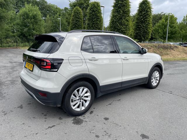 Volkswagen T-Cross 1.0 TSI 110pk Life DSG / Navigatie / Stoelverwarming / Camera / LED