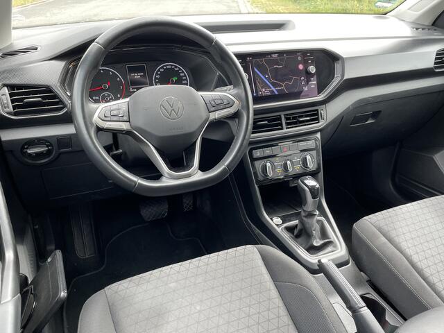 Volkswagen T-Cross 1.0 TSI 110pk Life DSG / Navigatie / Stoelverwarming / Camera / LED