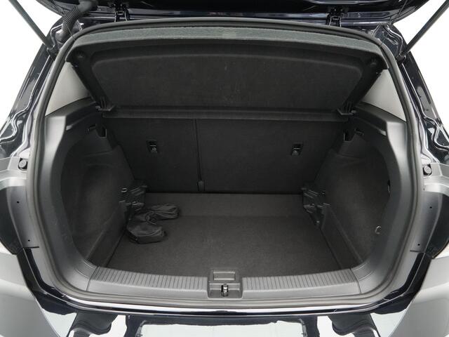Volkswagen T-Cross 1.0 TSI 110pk Style Navigatie Trekhaak Camera Stoelverwarming 154