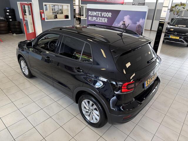 Volkswagen T-Cross 1.0 TSI Life *PDC V&A* NAVI*CLIMA*LANE*16LM*
