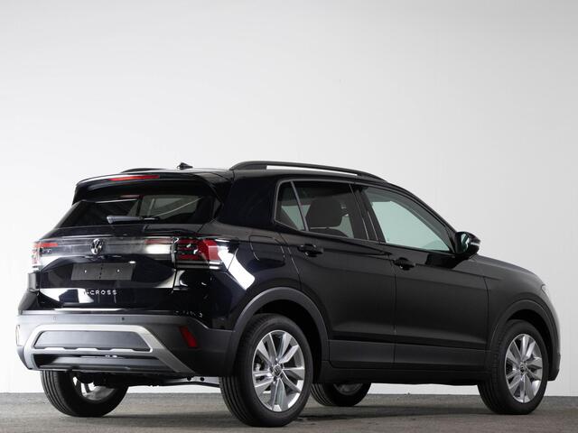 Volkswagen T-Cross Life Edition 1.0 116 pk TSI DSG | Achteruitrijcamera | Stoelverwarming | Navigatie |