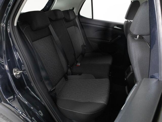 Volkswagen T-Cross Life Edition 1.0 116 pk TSI DSG | Achteruitrijcamera | Stoelverwarming | Navigatie |