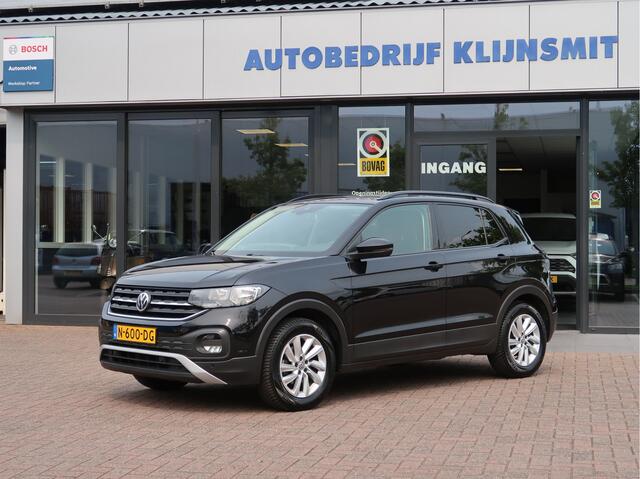 Volkswagen T-Cross 1.0 TSI Life | Navigatie | Parkeersensoren | Trekhaak |