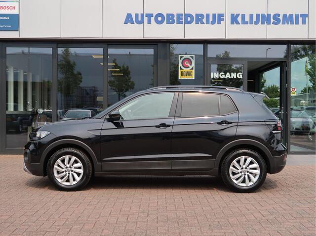 Volkswagen T-Cross 1.0 TSI Life | Navigatie | Parkeersensoren | Trekhaak |