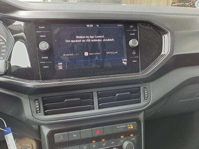 Volkswagen T-Cross 1.0 TSI Style, App Connect, Stoelverwarming, Automaat,