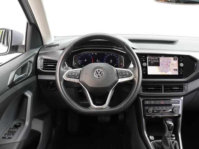 Volkswagen T-Cross 1.0 TSI R-Line 115pk Automaat | LED | Dodehoekdetectie | Achteruitrijcamera | Navigatie | Keyless |