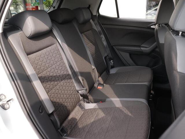 Volkswagen T-Cross 1.0 TSI R-Line 115pk Automaat | LED | Dodehoekdetectie | Achteruitrijcamera | Navigatie | Keyless |
