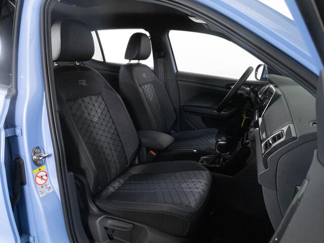Volkswagen T-Cross R-Line 1.0 TSI 115 PK DSG AUTOMAAT | LED | Navigatie | Adaptieve Cruise Control | Travel Assist | Stoelverwarming |