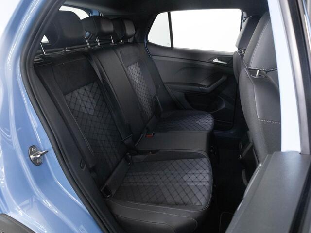 Volkswagen T-Cross R-Line 1.0 TSI 115 PK DSG AUTOMAAT | LED | Navigatie | Adaptieve Cruise Control | Travel Assist | Stoelverwarming |