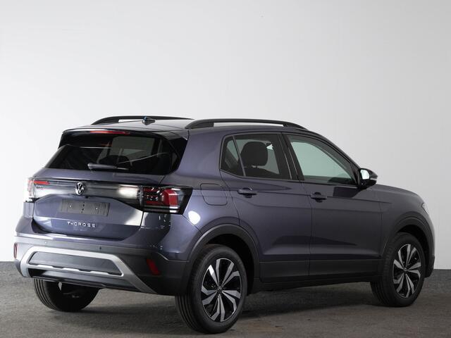 Volkswagen T-Cross Life Edition 1.0 116 pk TSI DSG | Achteruitrijcamera | Stoelverwarming | Navigatie |