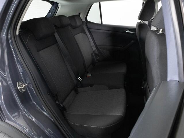 Volkswagen T-Cross Life Edition 1.0 116 pk TSI DSG | Achteruitrijcamera | Stoelverwarming | Navigatie |